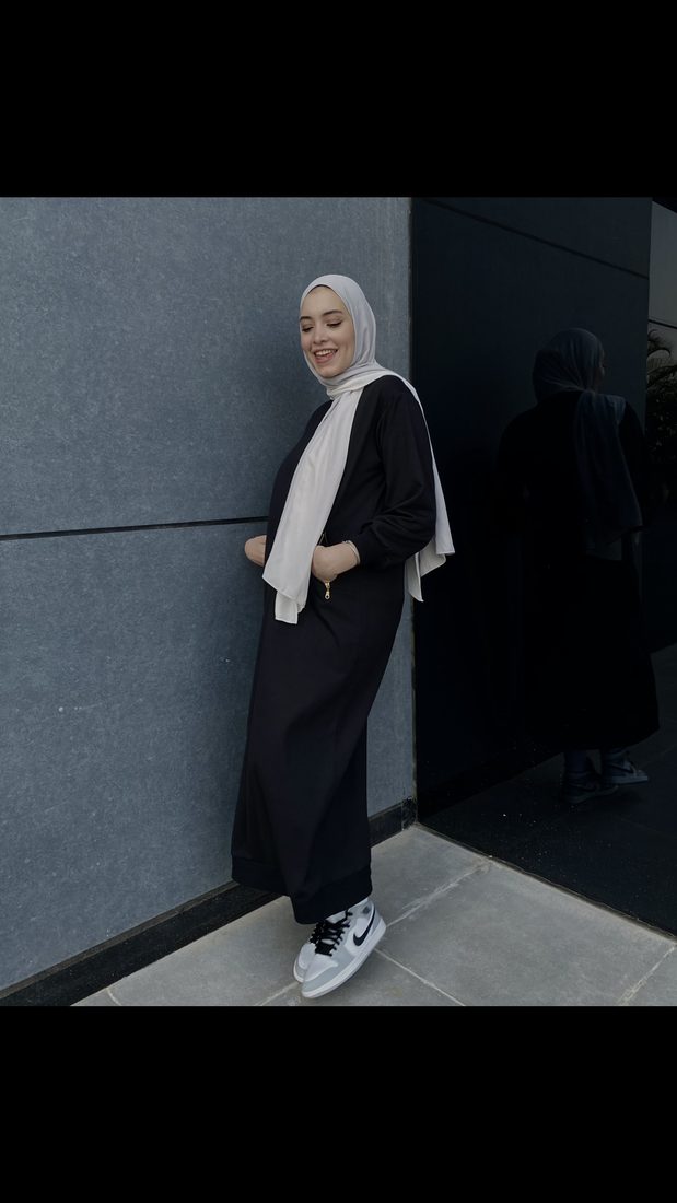 Zip Abaya in Charcoal, view 2